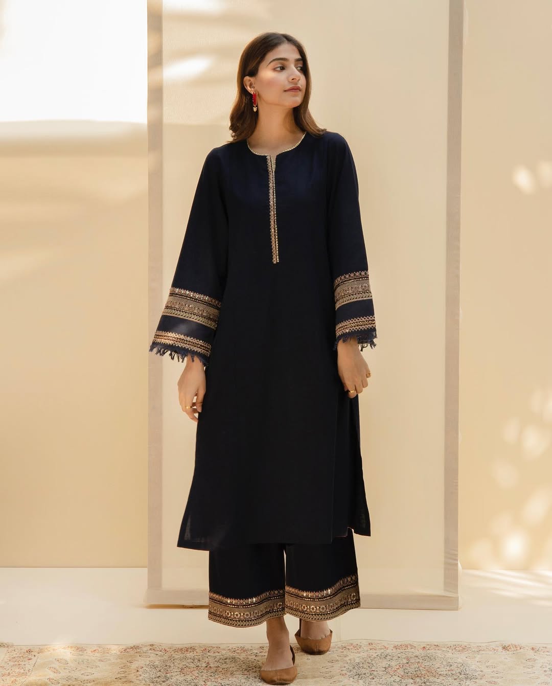 Blue Noir | 2-Piece Stitched Suit