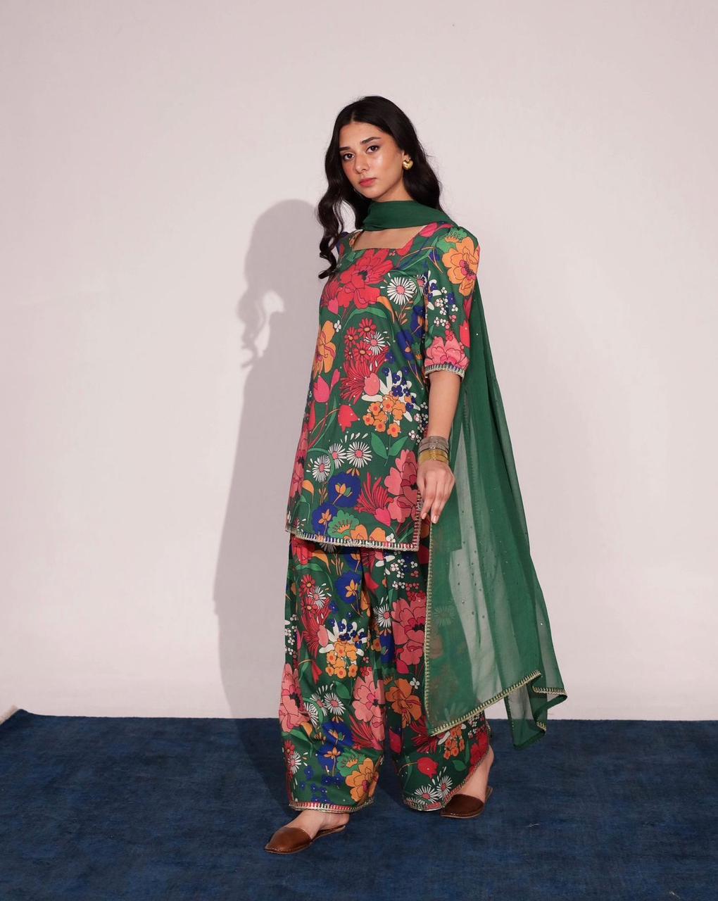 Green Glamour | 3-Piece Stitched Suit