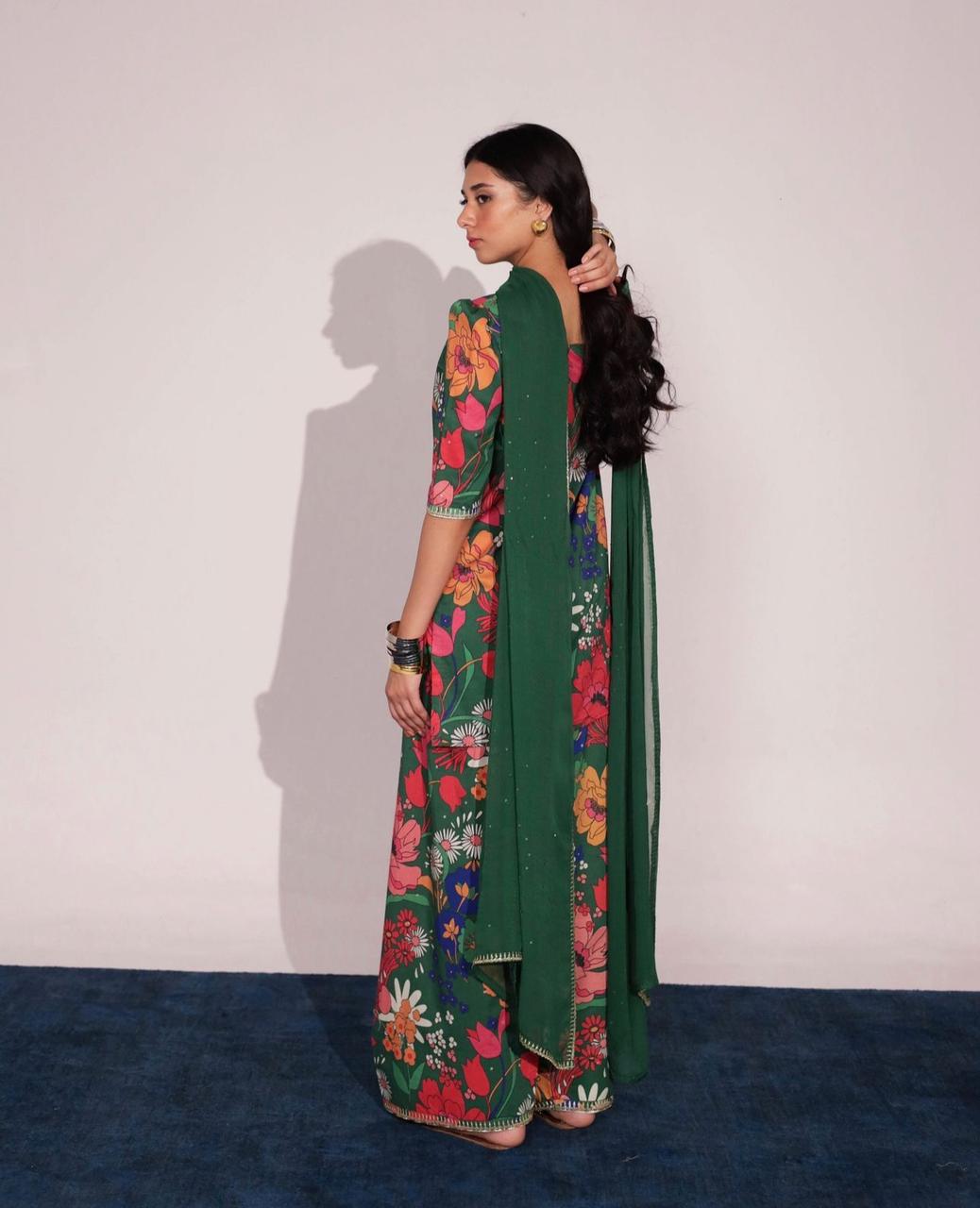 Green Glamour | 3-Piece Stitched Suit