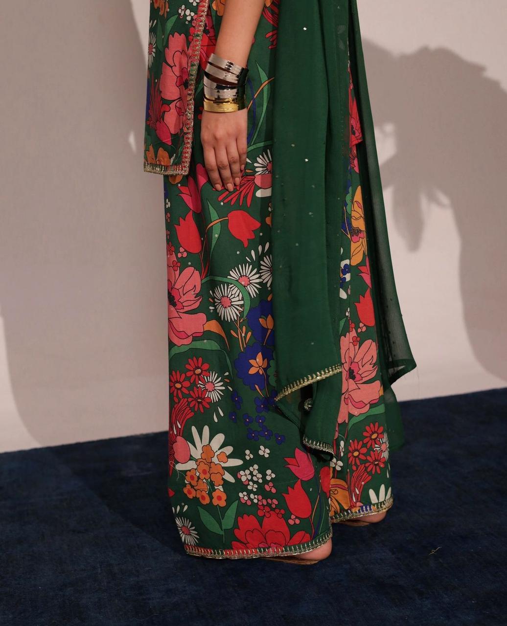 Green Glamour | 3-Piece Stitched Suit