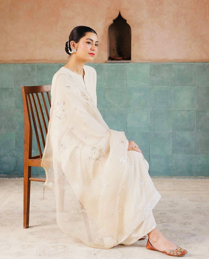 Noor-e-Eid / Ivory | 3-Piece Stitched Embroidered Outfit