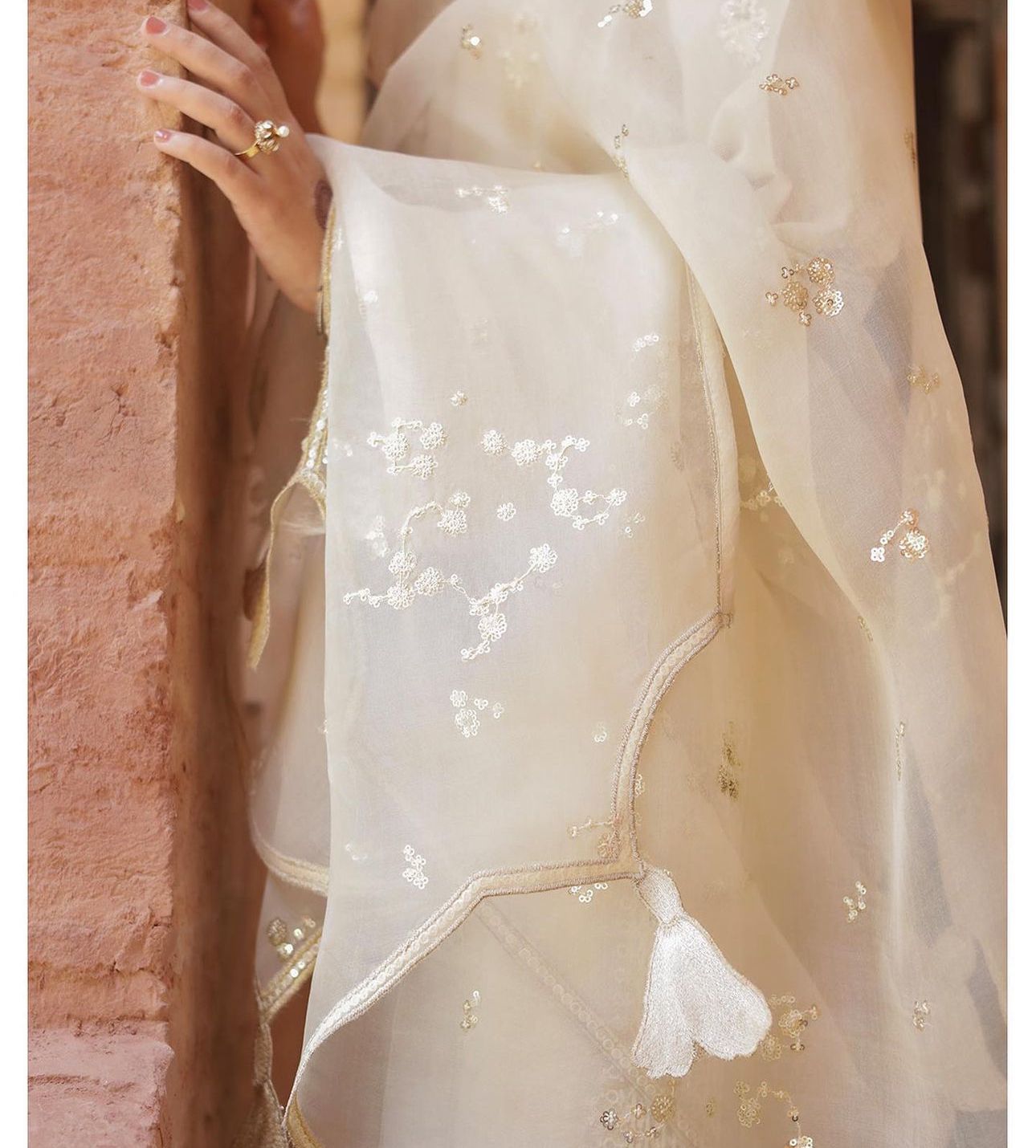 Noor-e-Eid / Ivory | 3-Piece Stitched Embroidered Outfit