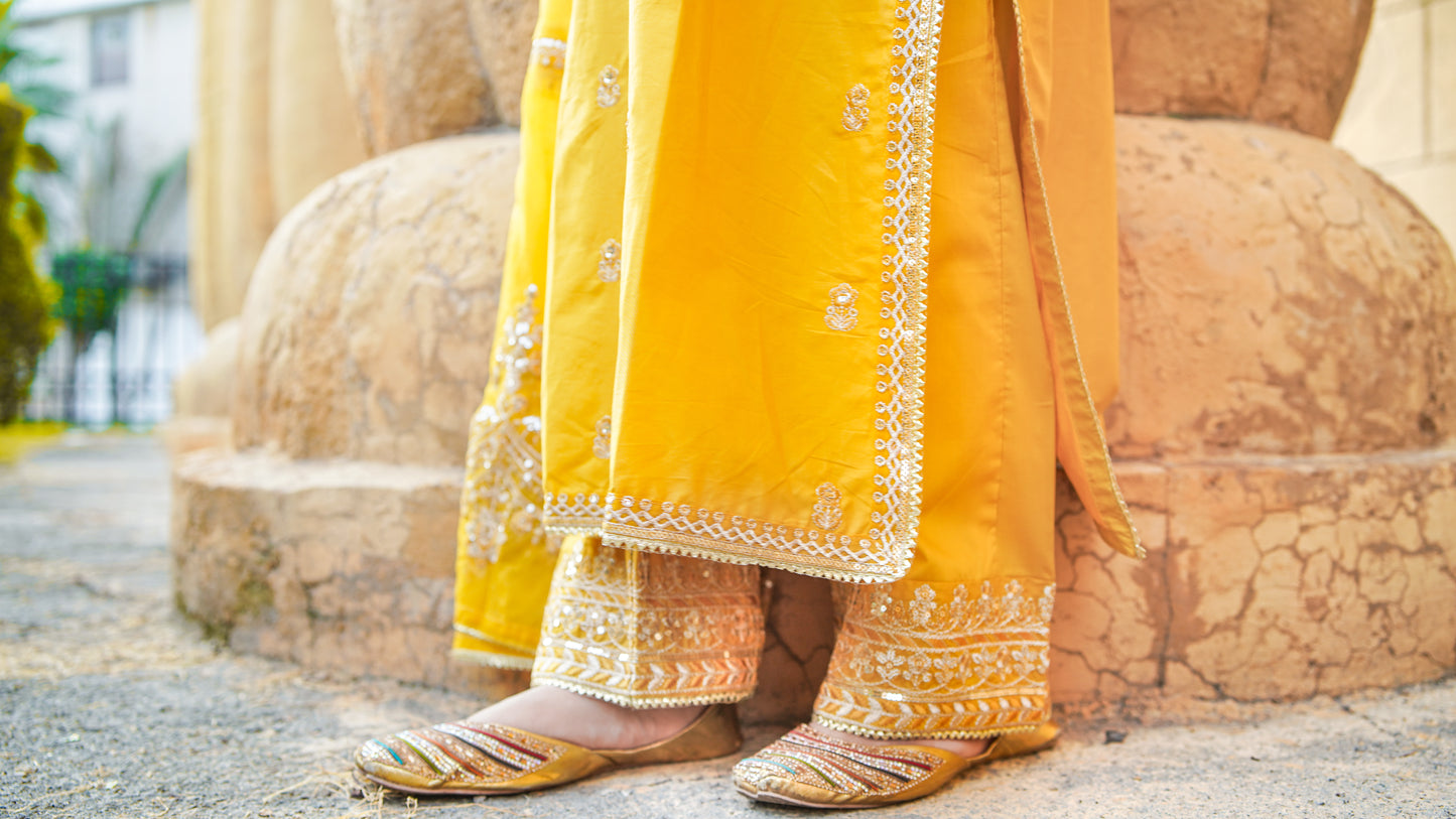 Sunset Blaze | 3-Pcs Stitched Embroidered Outfit