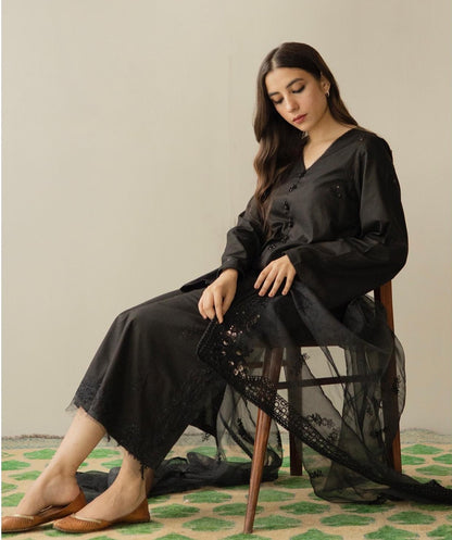 Shab Zehra / Jet Black | Stitched- 3 Piece